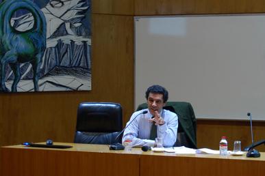 Nuno Ribeiro da Silva em conferência na FEUC